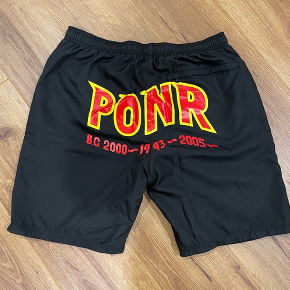 BAPE shorts size L - Picture 4 of 7